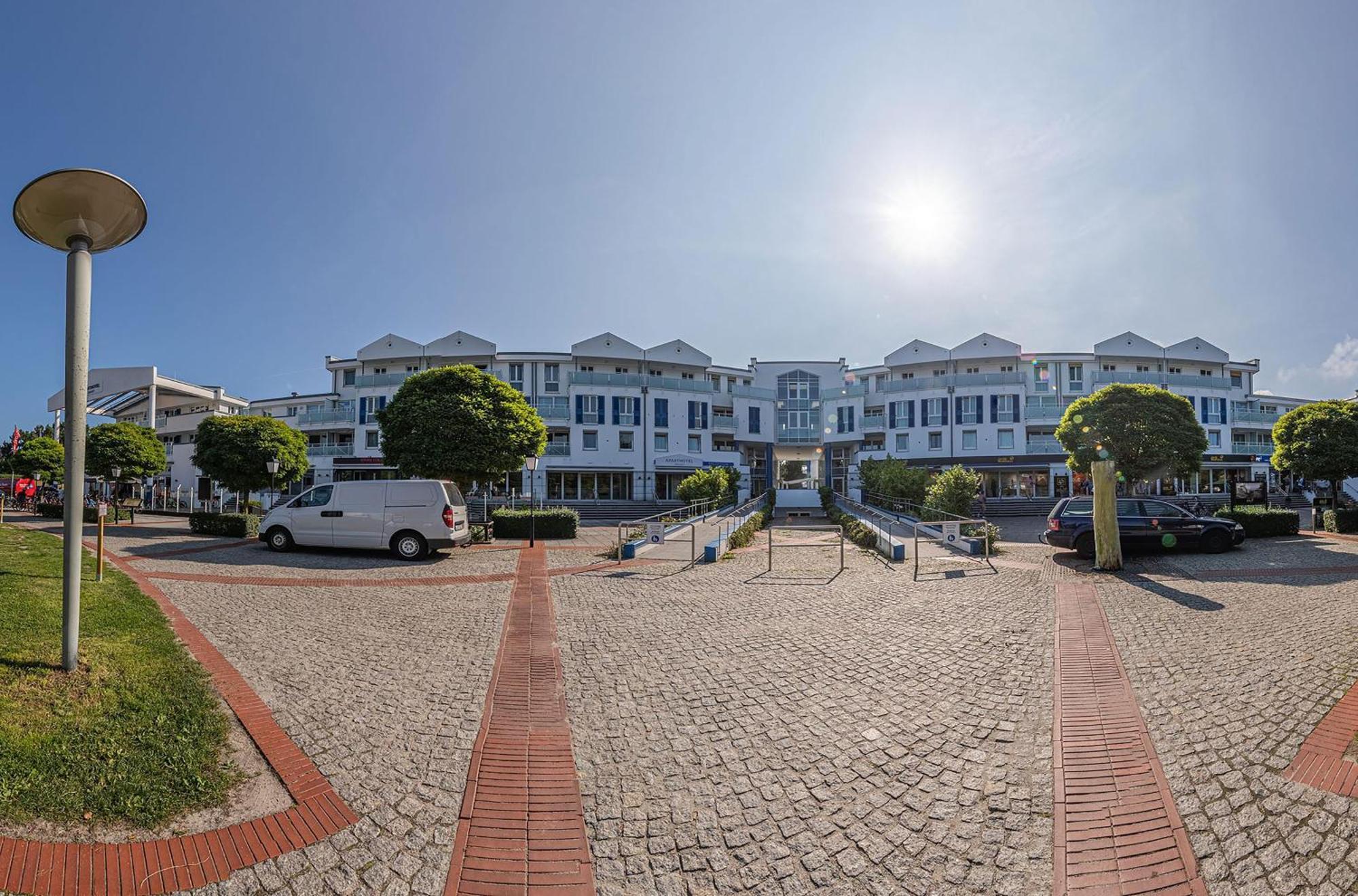 Seebaer Mit Terrasse Zingst Esterno foto