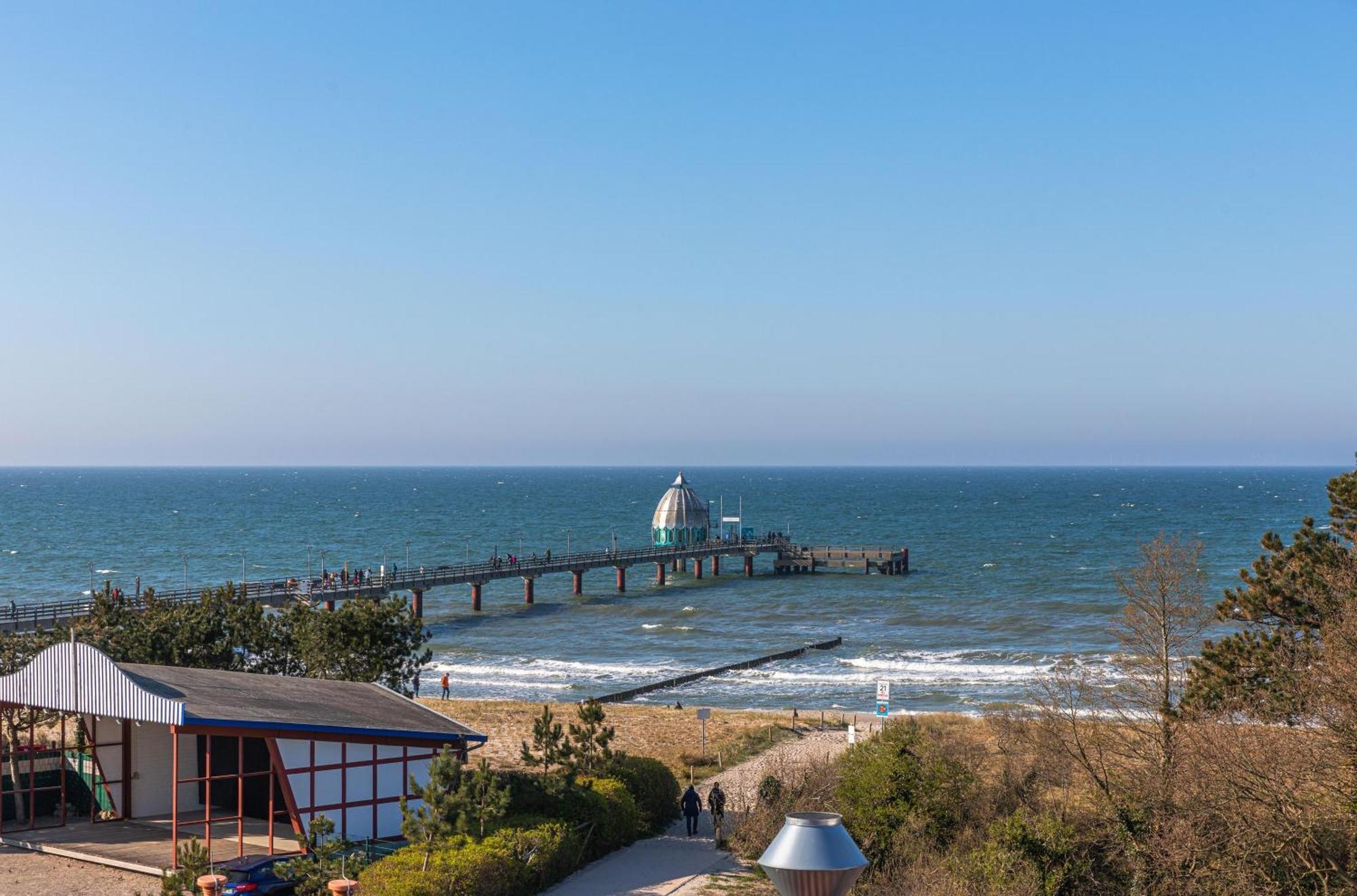 Seebaer Mit Terrasse Zingst Esterno foto